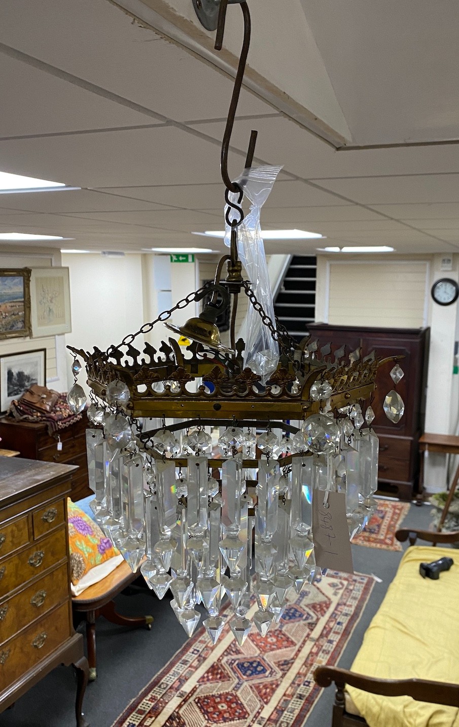A three tier ceiling light with prismatic cut drops height 27cm.